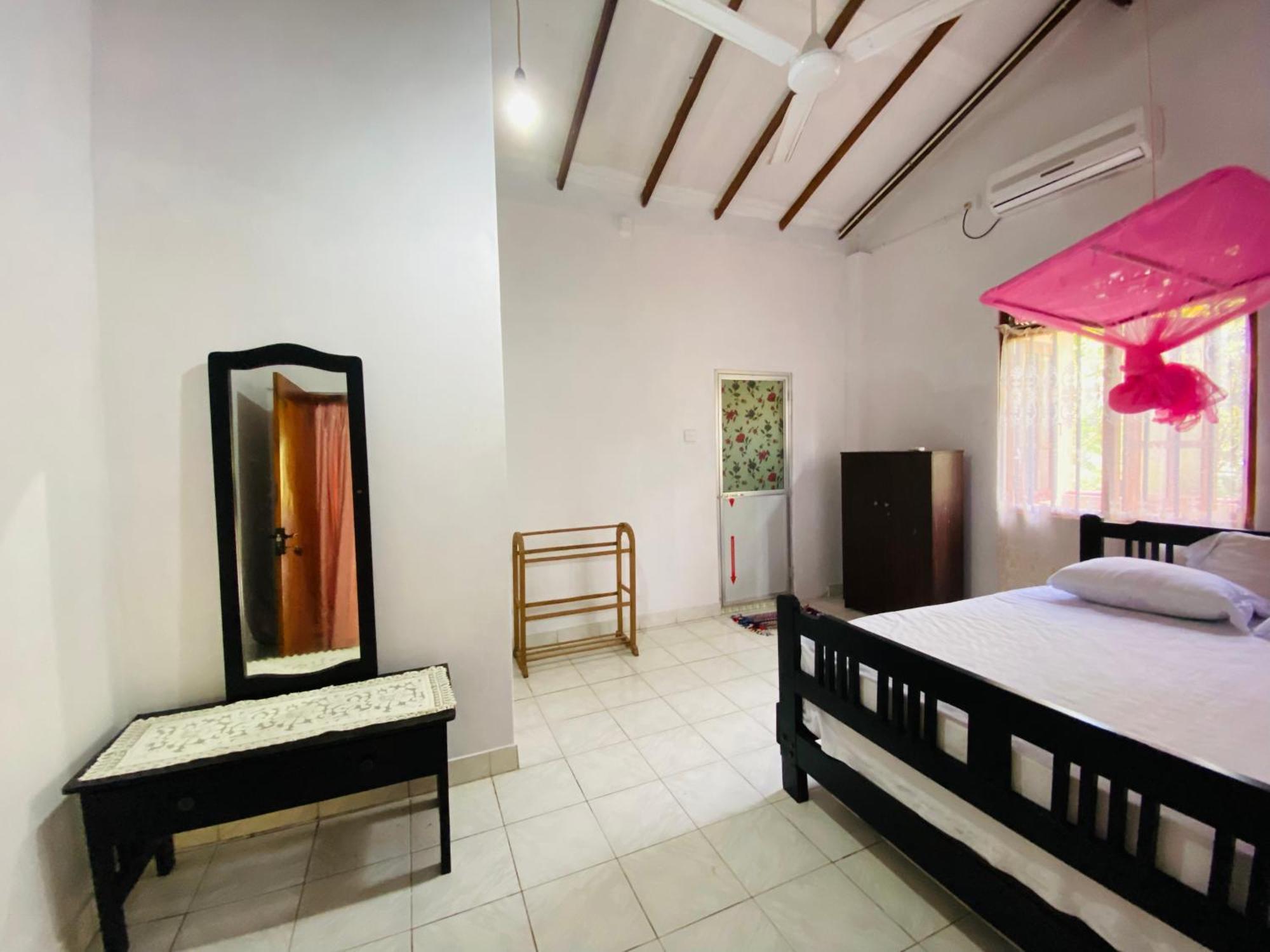 Chao Beach Villa Ahangama Exterior photo